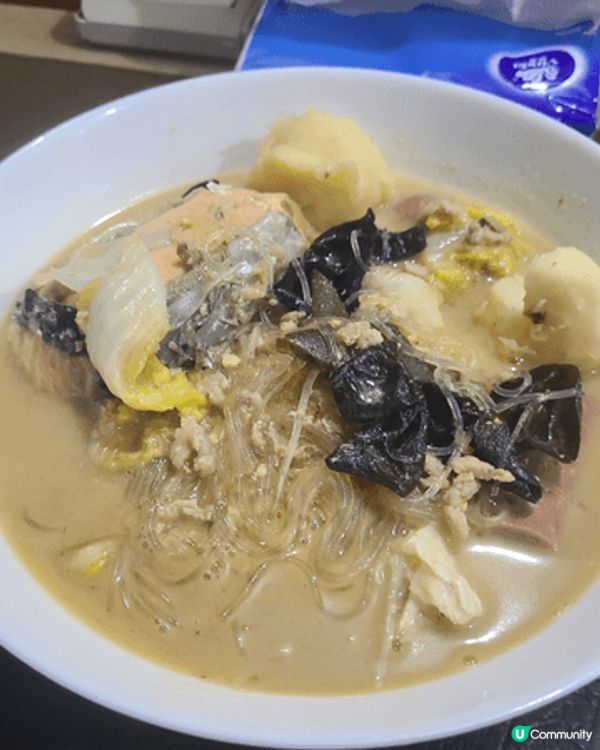我喜歡的公仔，平時喜歡食食物，有時間會在家煮餸，好喜愛飲不同...