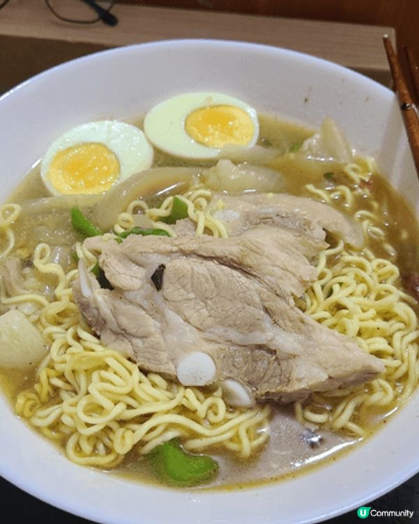 我喜歡的公仔，平時喜歡食食物，有時間會在家煮餸，好喜愛飲不同...