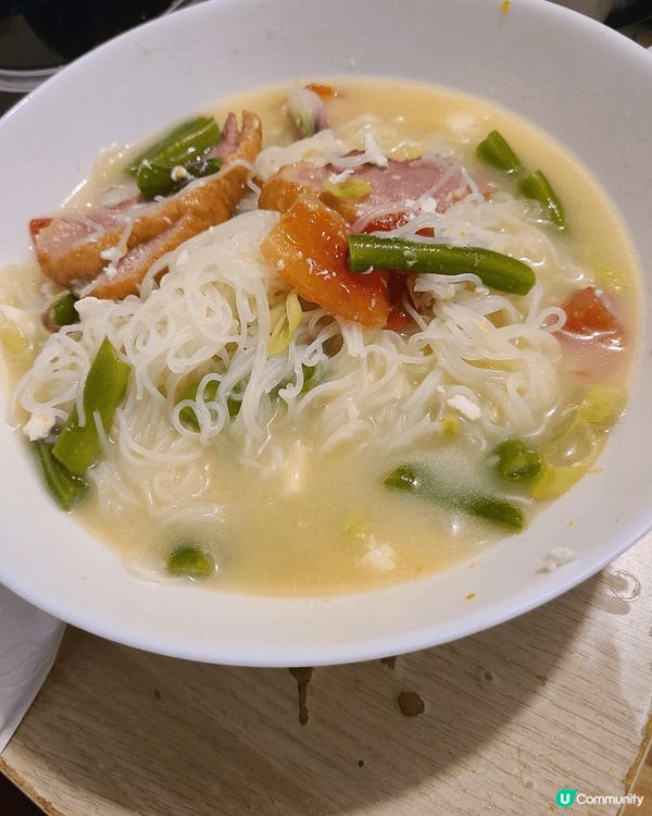 我喜歡的公仔，平時喜歡食食物，有時間會在家煮餸，好喜愛飲不同...