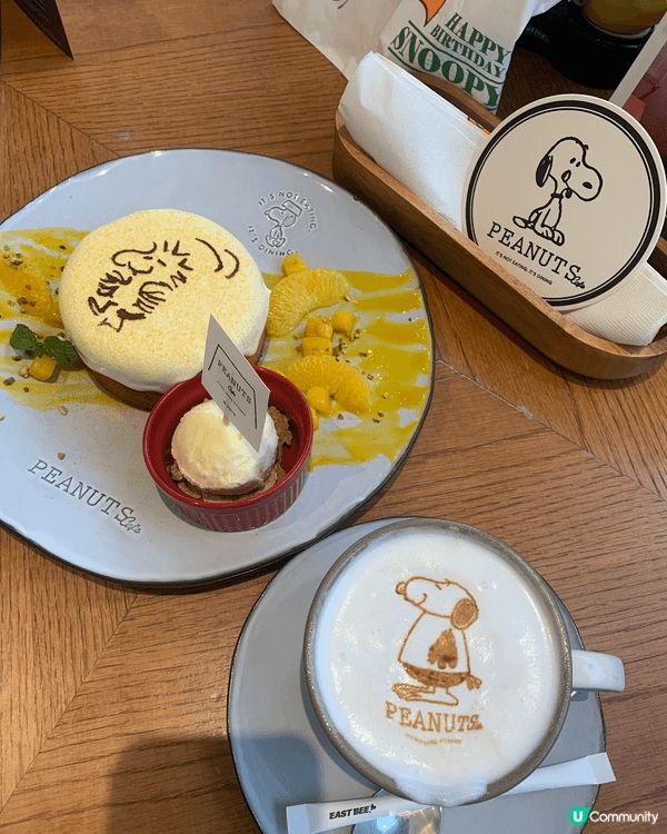 香港新蒲崗一間咖啡店，食物質素👍，擺盤打卡👍，另一間是名古屋...