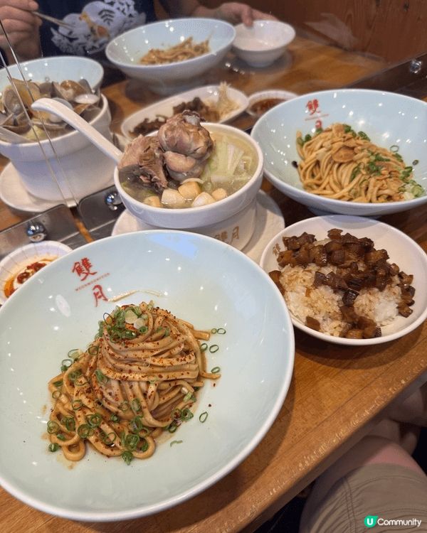 台灣景色怡人，美食性價比高，符合香港人口味，令人樂而忘返