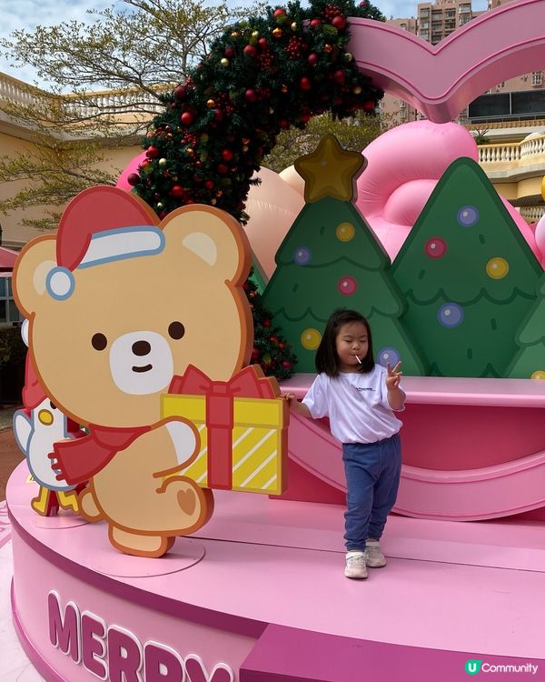 粉紅聖誕打卡！同囡囡勁開心🥳 黃金海岸走起！