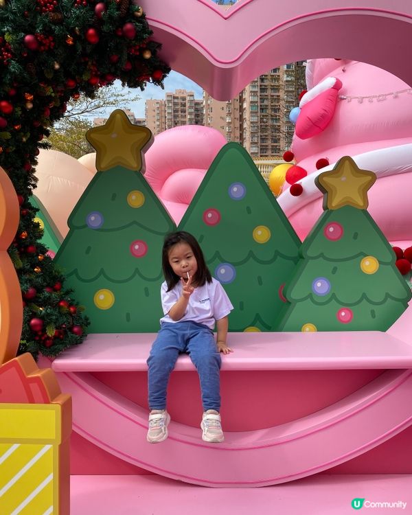 粉紅聖誕打卡！同囡囡勁開心🥳 黃金海岸走起！