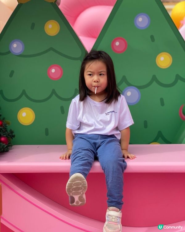 粉紅聖誕打卡！同囡囡勁開心🥳 黃金海岸走起！