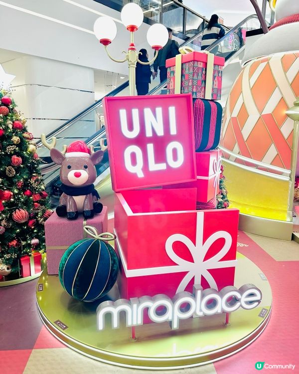 聖誕老人出現啦!尖東美麗華廣場地庫~