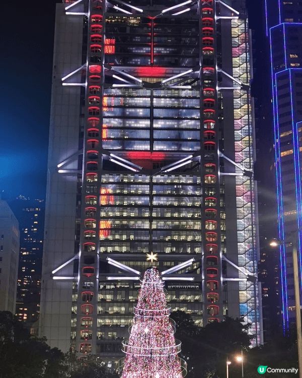 中環匯豐銀行總行：聖誕裝飾，氣勢磅薄。