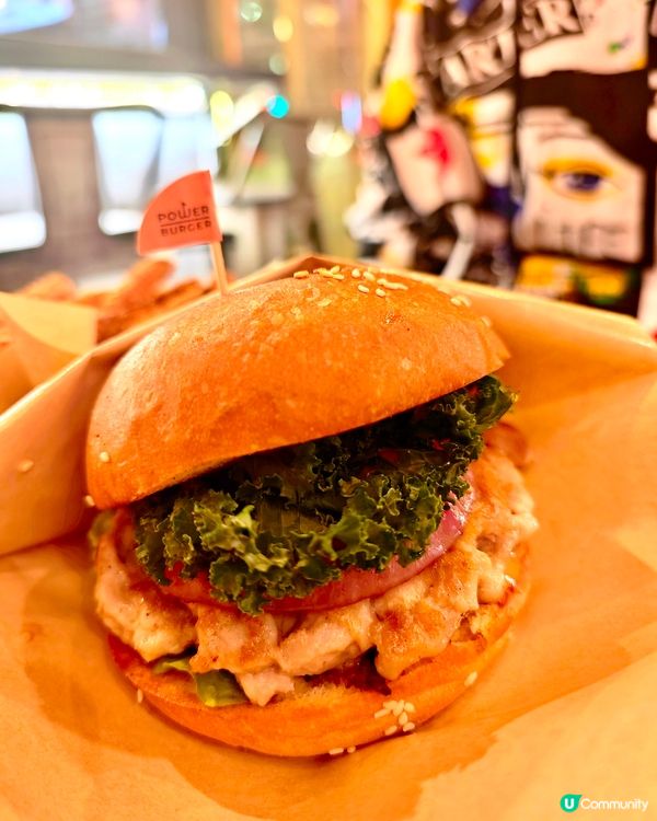 深水埗必食！貓店長坐鎮嘅小店😻🍔