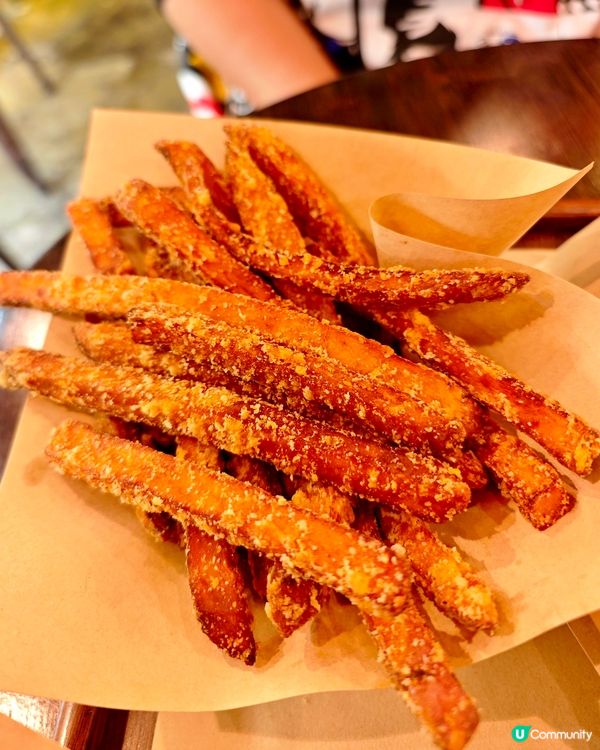 深水埗必食！貓店長坐鎮嘅小店😻🍔