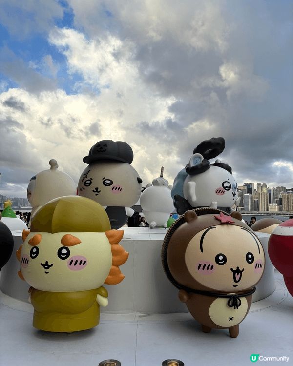 分別有地鐵主題嘅襟章、及K11 Musea 大型展覽、及日本...