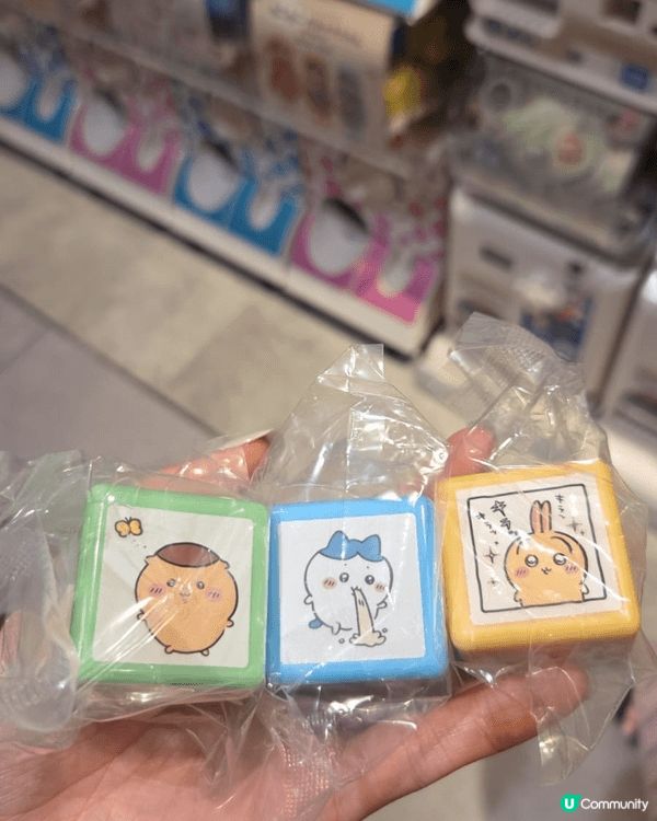 近期日本🇯🇵又推出左新嘅chiikawa扭蛋，雙面印仔真係好...