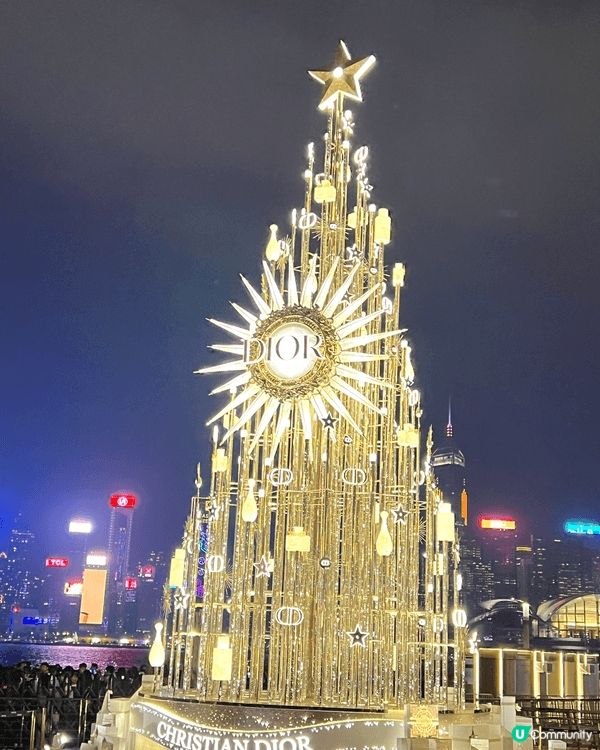 每年聖誕節，最令人期待的聖誕裝飾，莫過於K11 MUSEA外...