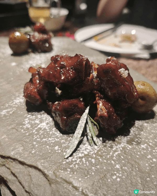 元朗《京粵菜》菜式非常特別，賣相相當精緻，一定要相機食先😆，...