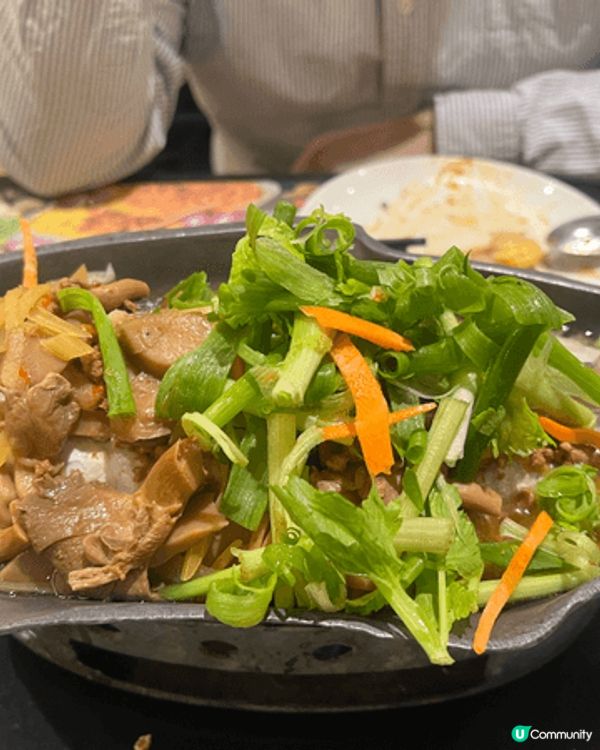 去左樂富一間叫泰閣的餐廳食，原因係佢個「泰」著數，非常抵食，...