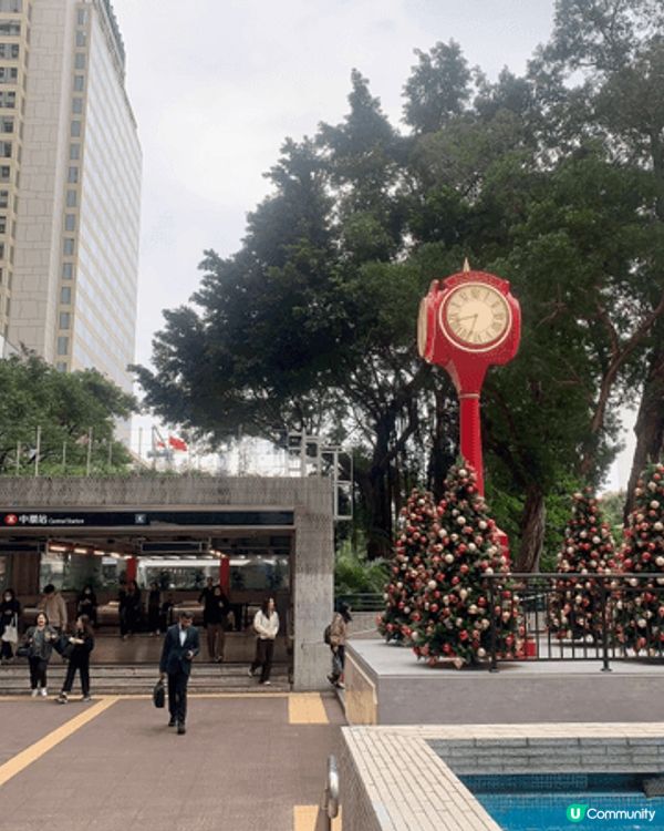 中環港鐵站出口 皇后像廣場