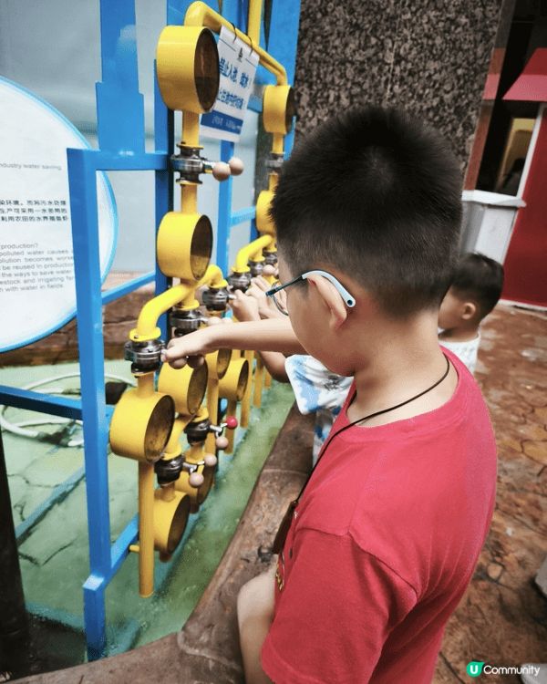 親子深圳一天遊，參觀深圳科學館，多野睇、多野玩，仲有導師講解...