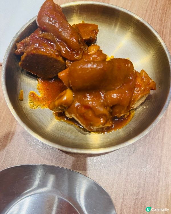 ＄32.9韓式石鍋牛肉醬拌飯、任食泡菜及海帶湯😋