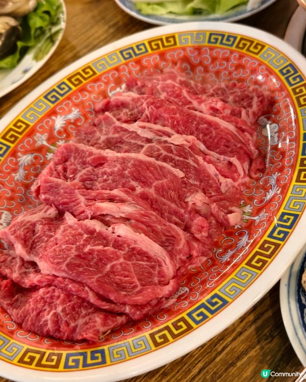 七十年代風裝修火鍋店，抵食二人套餐