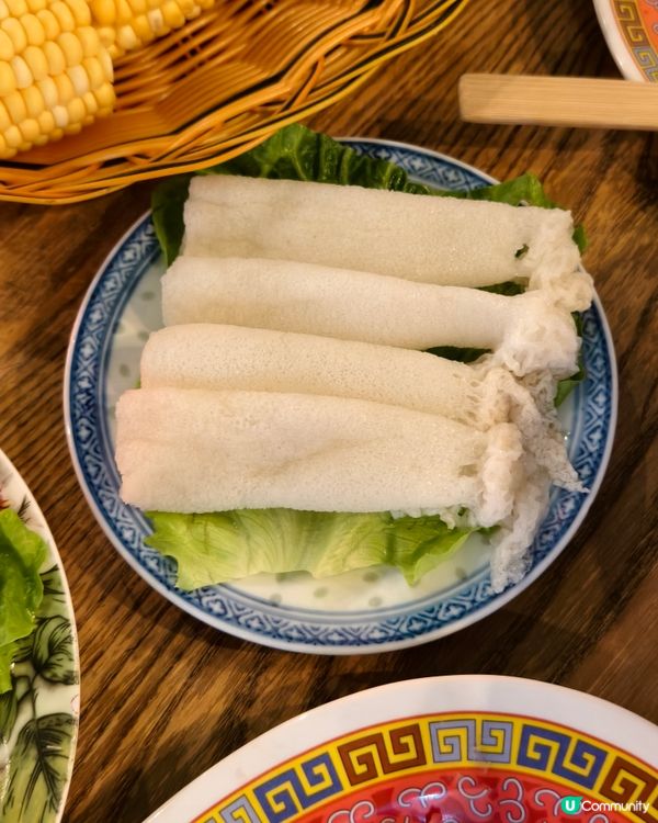 七十年代風裝修火鍋店，抵食二人套餐