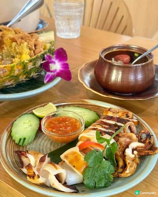 「系少有會加泰國臘腸入菠蘿炒飯既香港泰國餐廳🥹👍🏻」