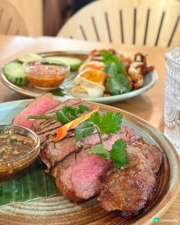 「系少有會加泰國臘腸入菠蘿炒飯既香港泰國餐廳🥹👍🏻」