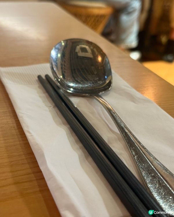 「系少有會加泰國臘腸入菠蘿炒飯既香港泰國餐廳🥹👍🏻」