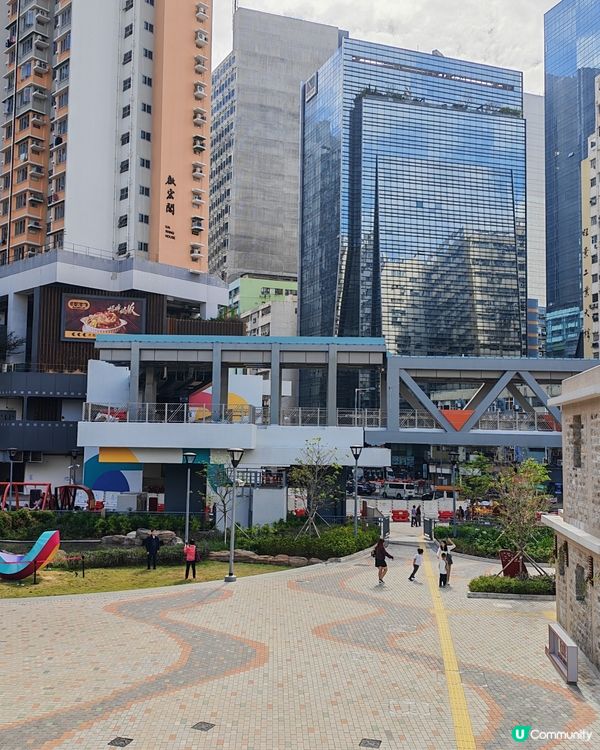 食完早餐，見到有個新地點。散下步曬下太陽真係唔錯 。 感恩😊...