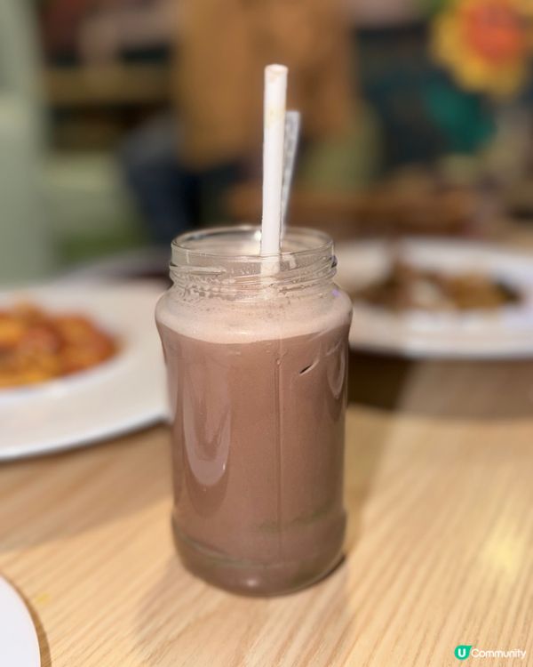 地中海螺絲粉🍝必叫！老闆勁友善又好傾！😋