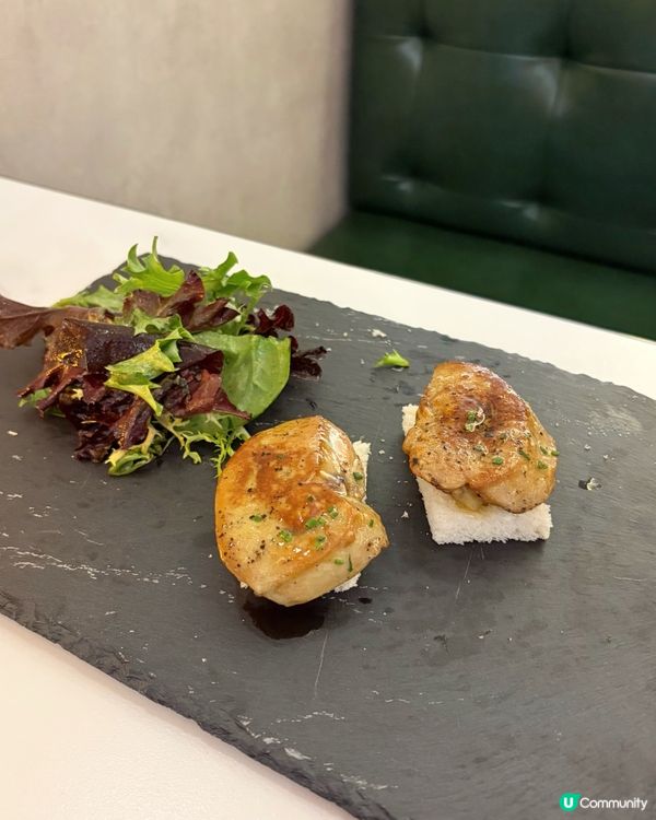 元朗新開西餐。充滿格調 聖誕裝飾超靚！🎄