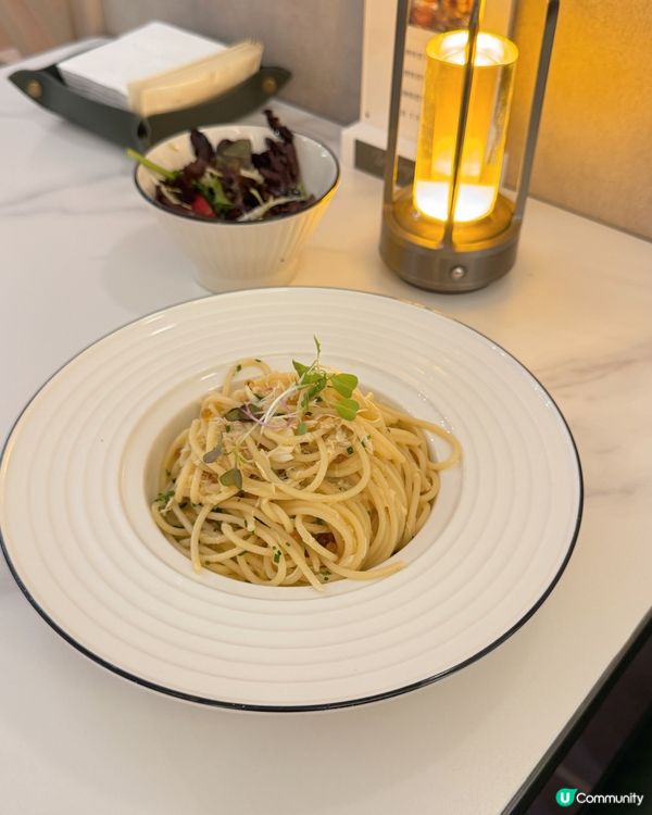 元朗新開西餐。充滿格調 聖誕裝飾超靚！🎄