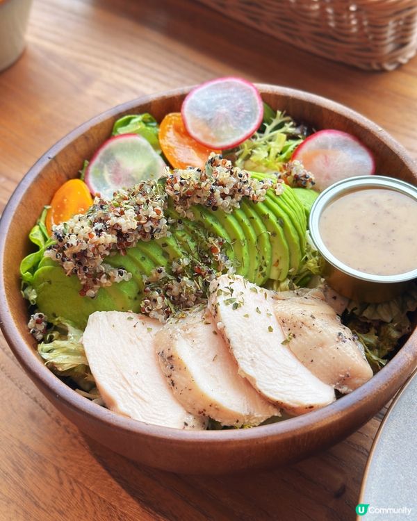 鰂魚涌最新粉紅cafe🌸必食炙燒左口魚意粉