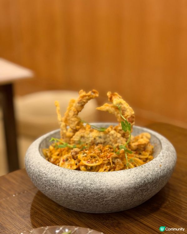 銅鑼灣榻榻米西日Cafe +$1就可以有甜品放題😍