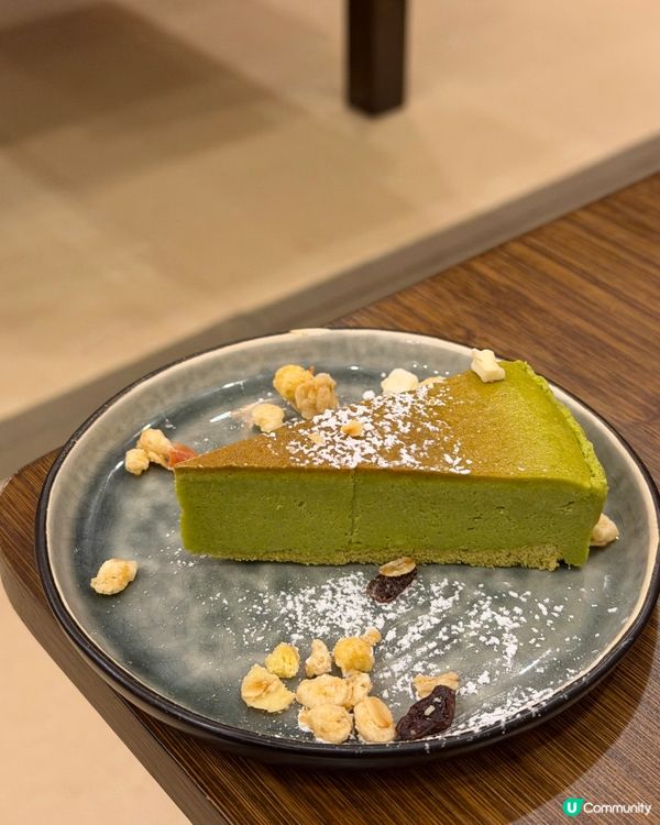 銅鑼灣榻榻米西日Cafe +$1就可以有甜品放題😍