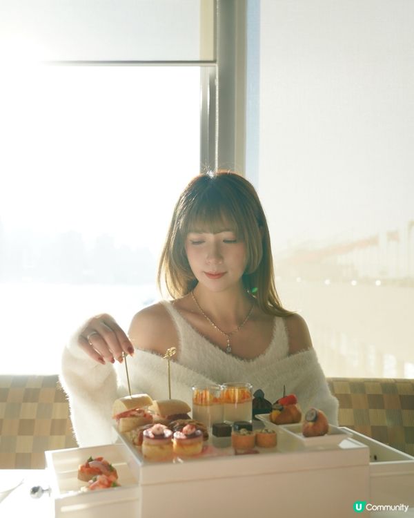 入住維港海景的香港酒店＋品嚐下午茶！