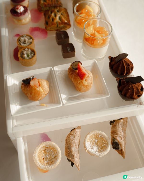 入住維港海景的香港酒店＋品嚐下午茶！