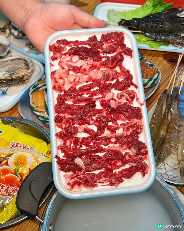 首創海鮮煲仔粥，平靚正食到扶牆走