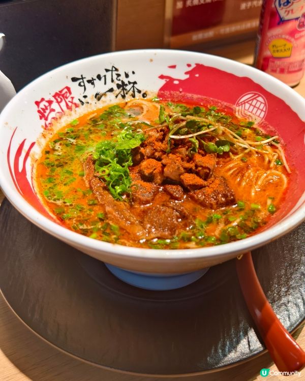 日賣200碗特製牛骨白湯拉麵