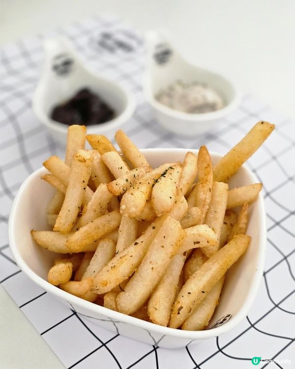 Uluru香港情懷之夜🌙