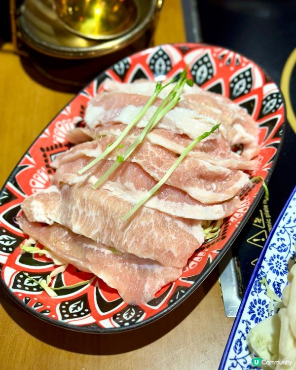 北角精緻宮廷風火鍋 配料新鮮高質