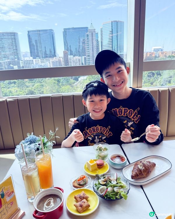 尖沙咀靚景法式點心放題早午餐