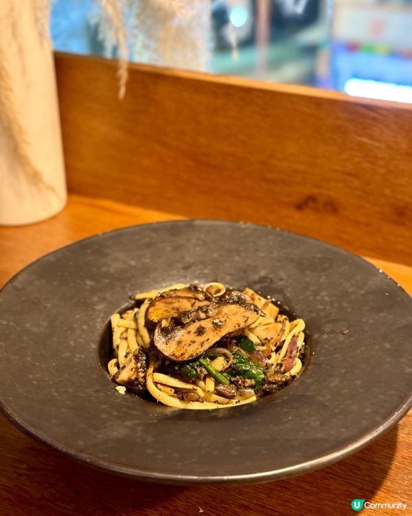 尖沙咀K11木系Cozy咖啡店 牛腹肉超高質