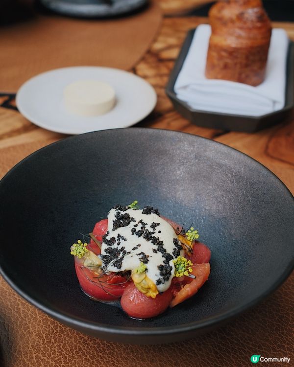 搬遷後的裝潢超美呢｜Roganic 🪵