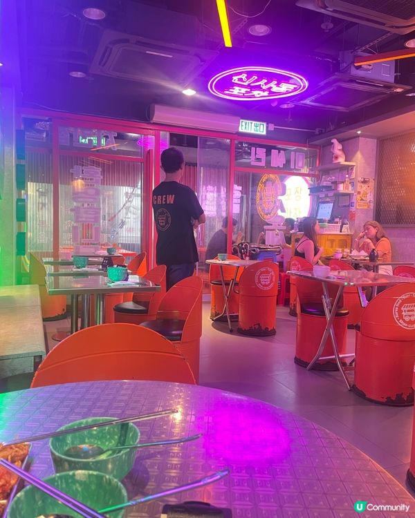 ｢食物不錯,服務一般｣