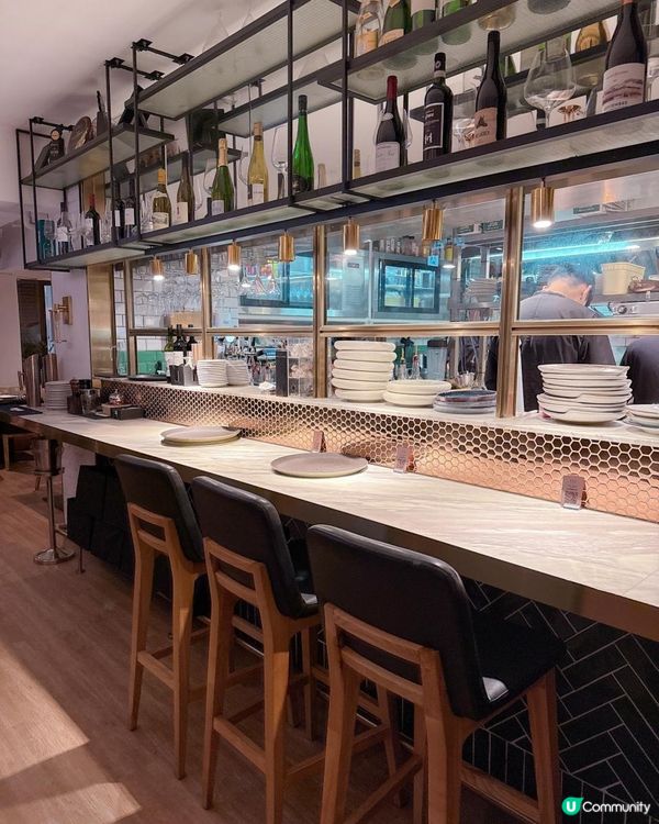 尖沙咀樓上Cafe ｜環境浪漫嘆高質西餐