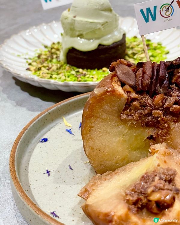 生唔生酮 都有得揀 . 烤脆皮乳豬