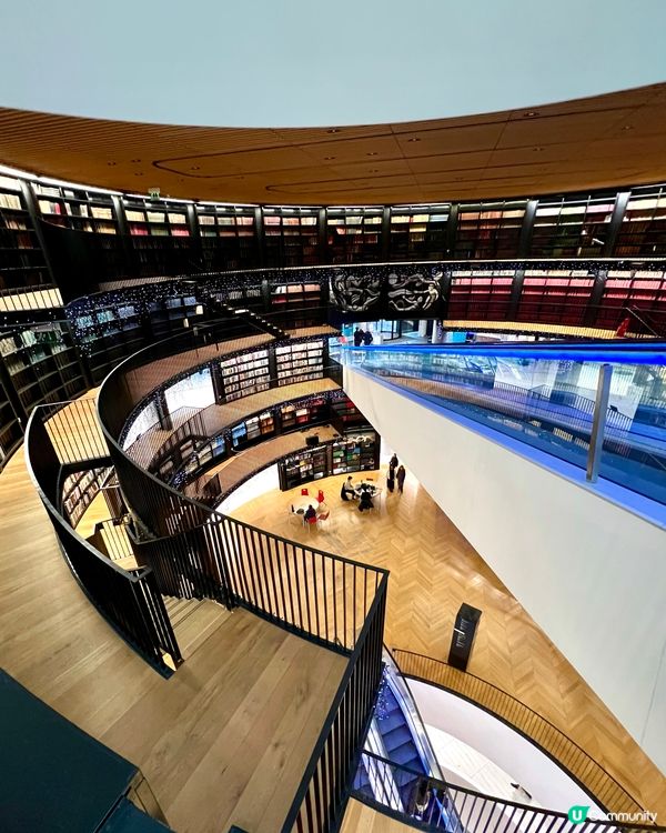 『英國』伯明翰必去｜圖書館內隱藏秘境花園🌿！