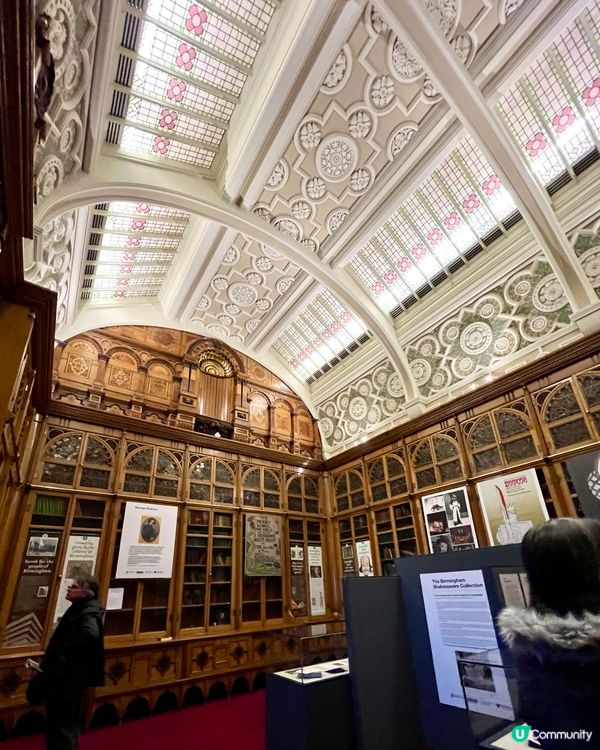 『英國』伯明翰必去｜圖書館內隱藏秘境花園🌿！