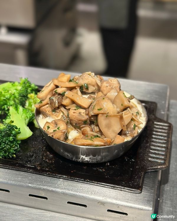 肉肉大米期間限定！忌廉菇菌漢堡🤤！ #沙田美食