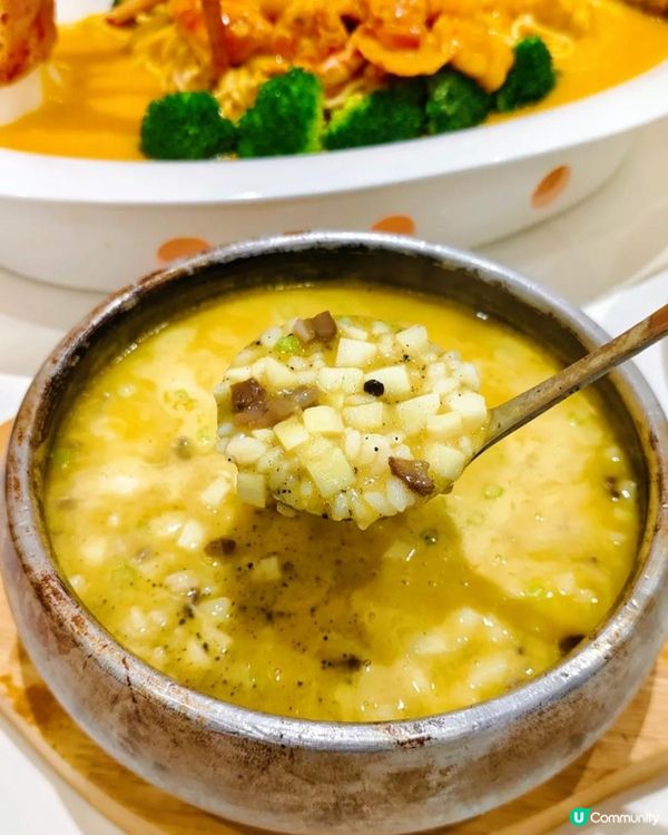 蓮塘口岸附近海鮮酒家！竟有手臂長de龍蝦🫶🏻