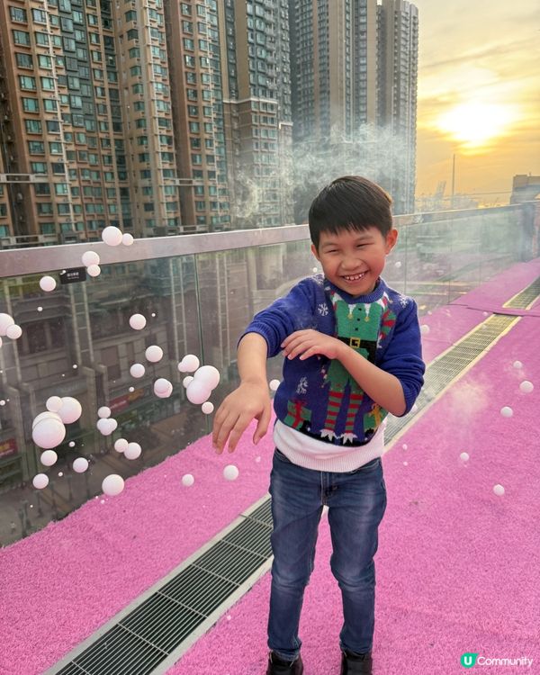 1.  聖誕玩具村🎄！巨型火車🚂+泡泡🫧打卡位📸！小朋友必去