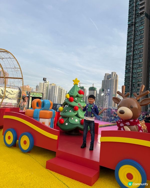 1.  聖誕玩具村🎄！巨型火車🚂+泡泡🫧打卡位📸！小朋友必去